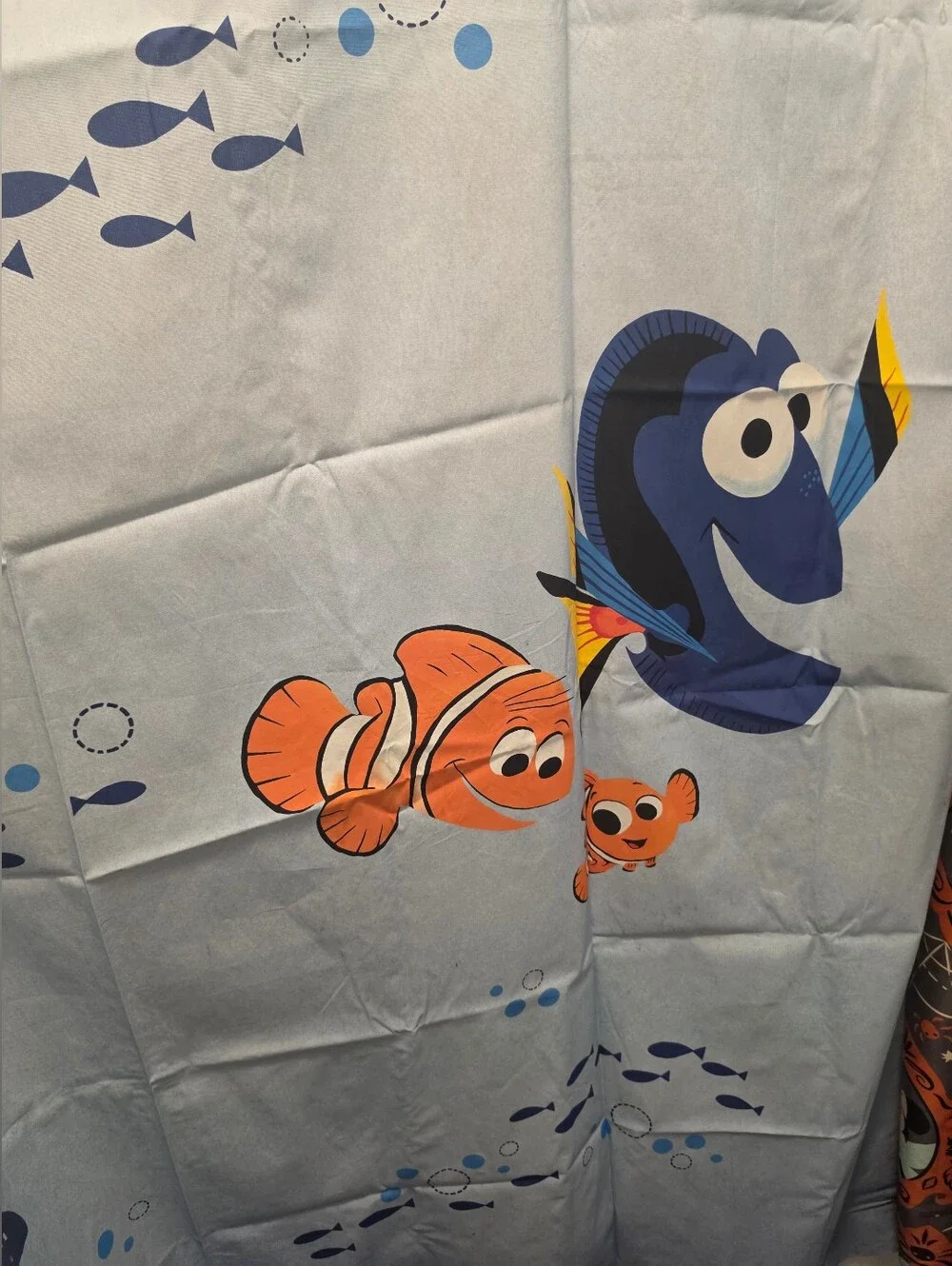 Pottery barn finding nemo shower curtain, bath mat and 3 towels